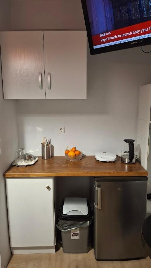 Nafpaktos Apartment And Studios In Port Стая снимка