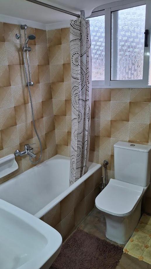 Nafpaktos Apartment And Studios In Port Екстериор снимка