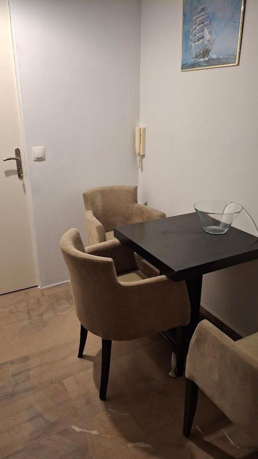 Nafpaktos Apartment And Studios In Port Екстериор снимка